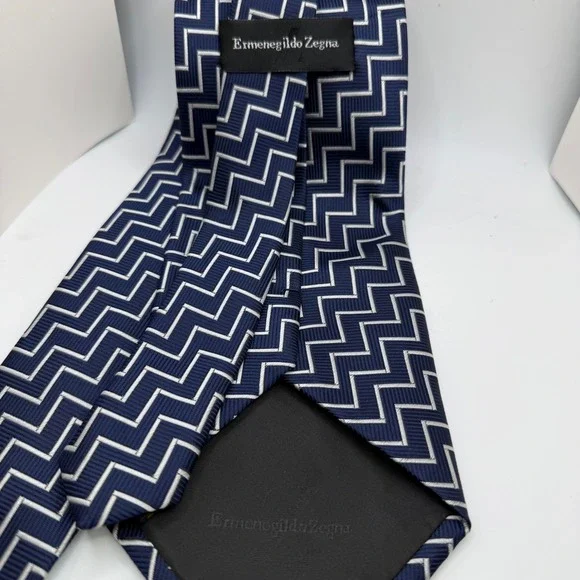 Ermenegildo Zegna Silk Tie Mens 59 Blue Silver Zigzag Geometric Italy NWT